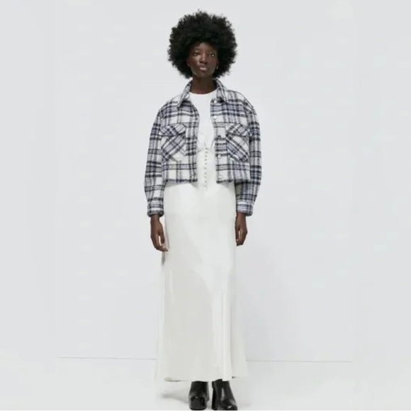 Zara Women's Plaid Cropped Wool Jacket Size small - Picture 2 of 5